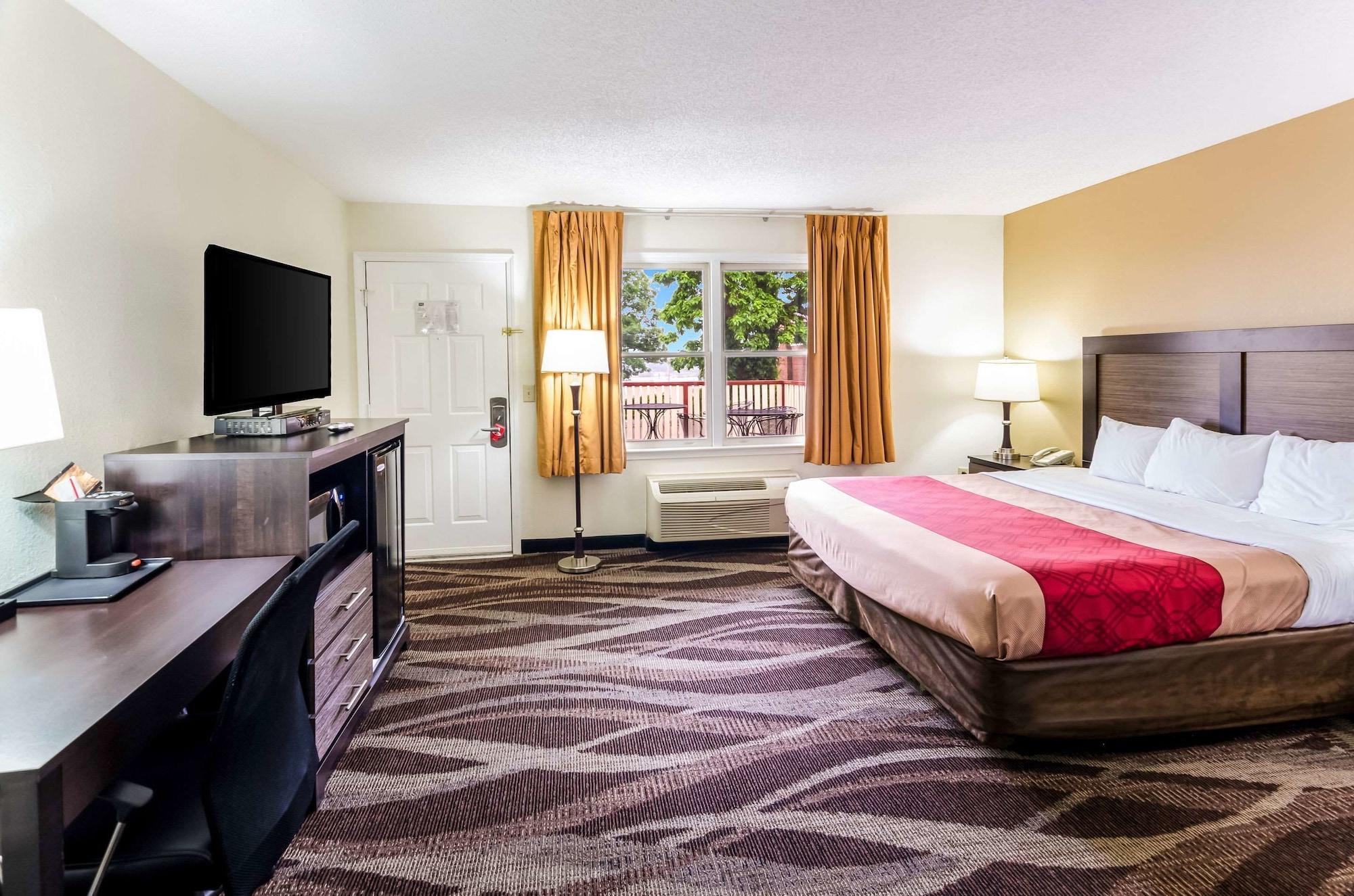 Econo Lodge Glade Springs I-81 Dış mekan fotoğraf
