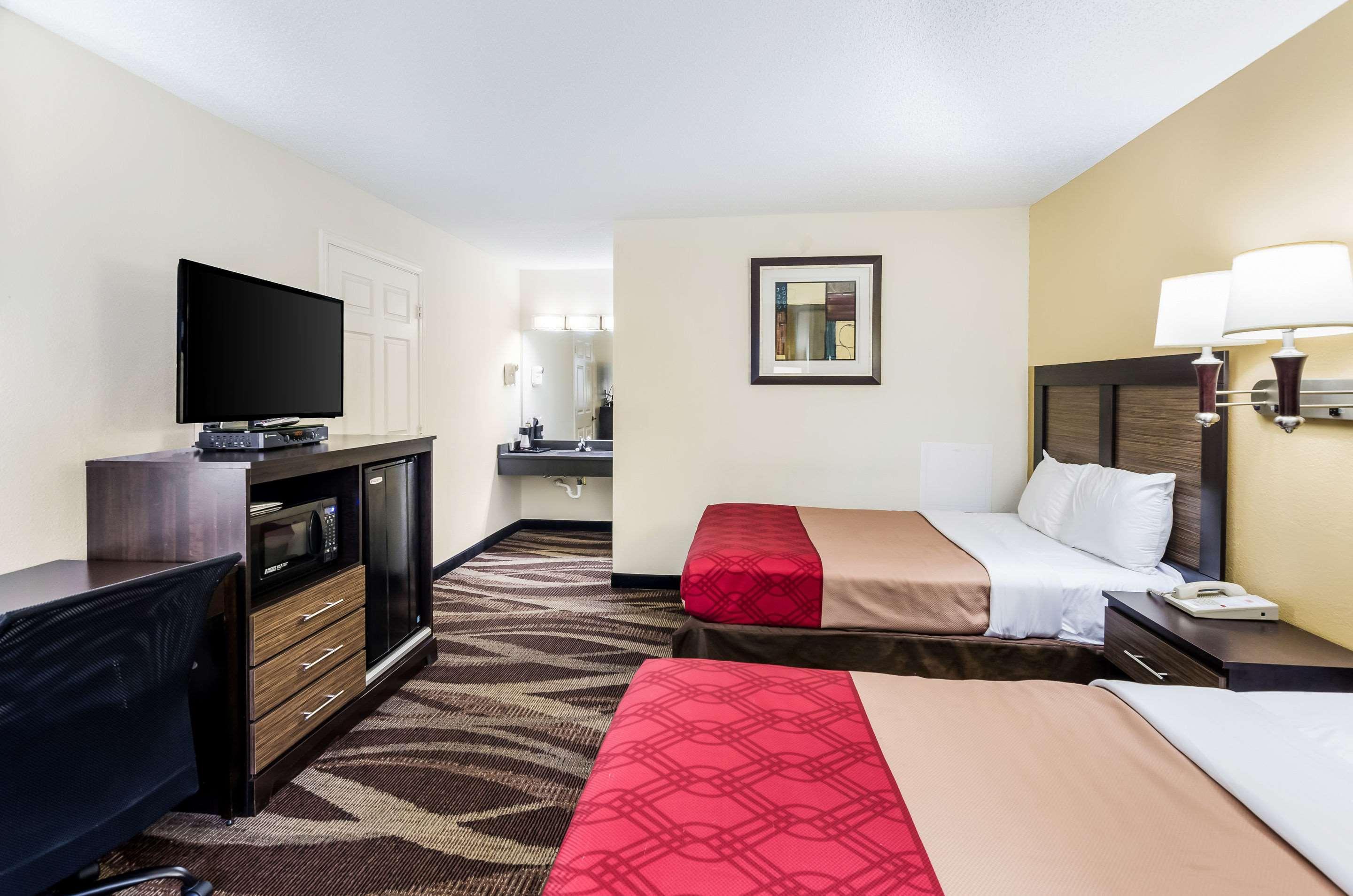 Econo Lodge Glade Springs I-81 Dış mekan fotoğraf