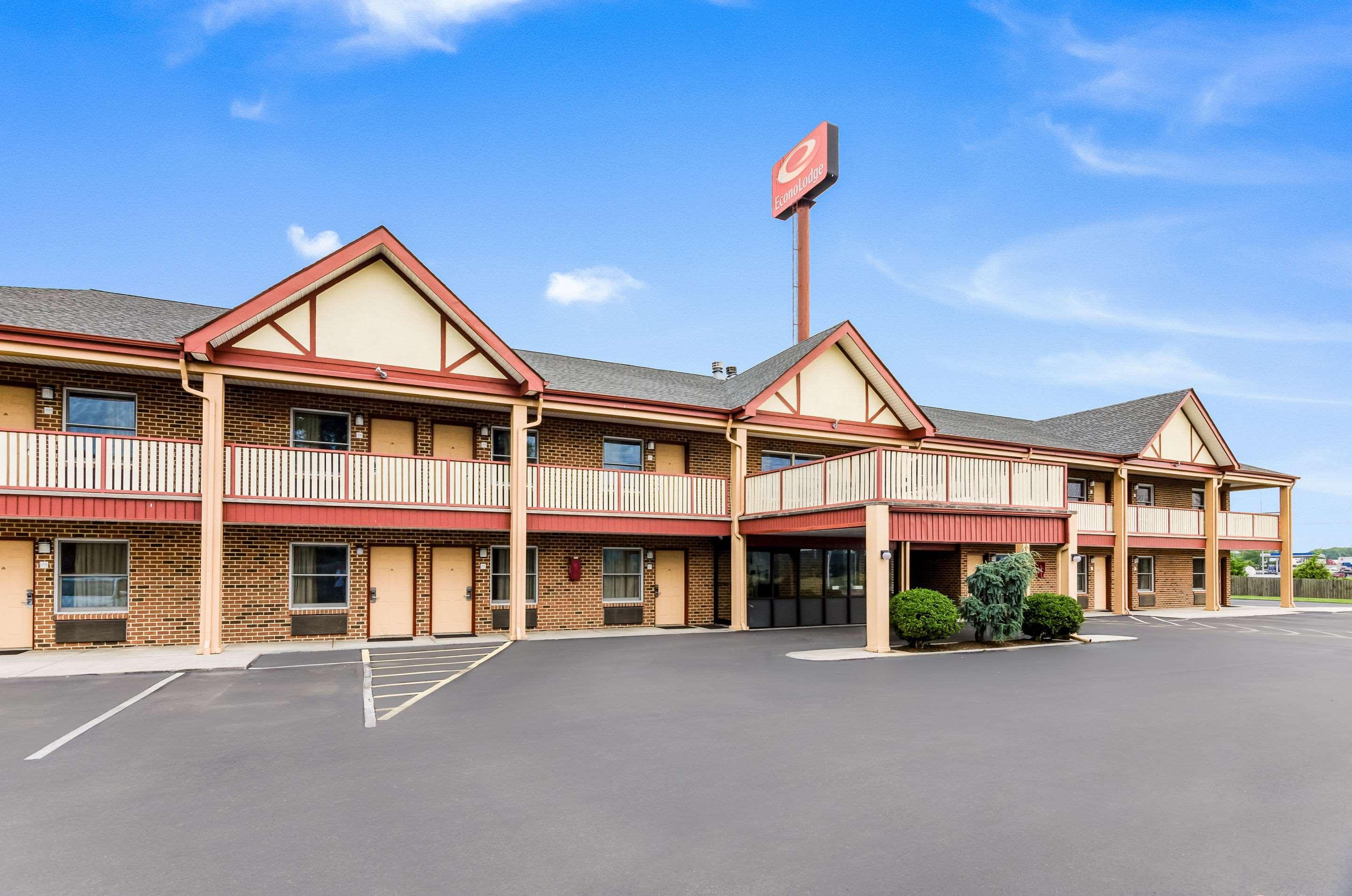 Econo Lodge Glade Springs I-81 Dış mekan fotoğraf