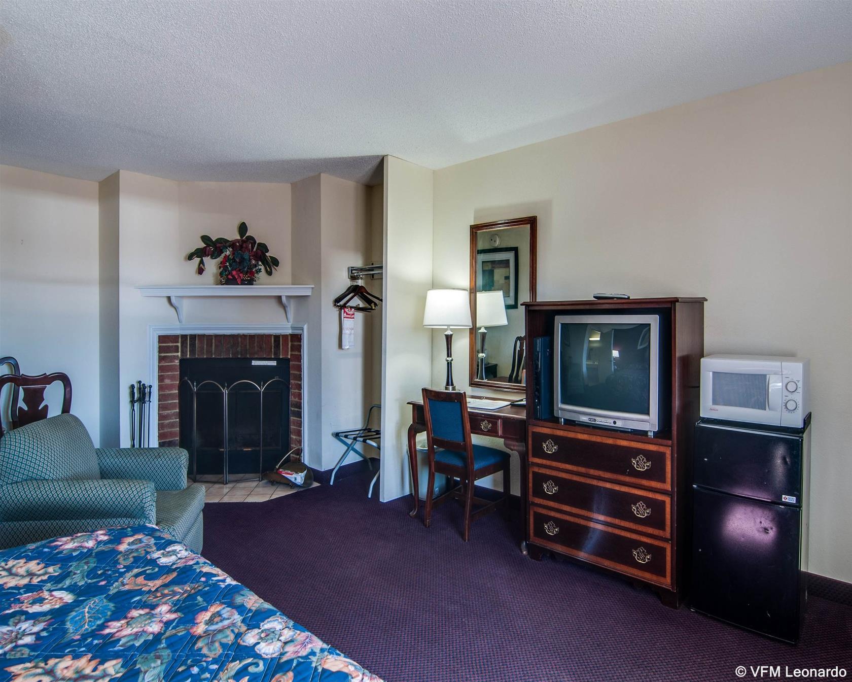 Econo Lodge Glade Springs I-81 Dış mekan fotoğraf