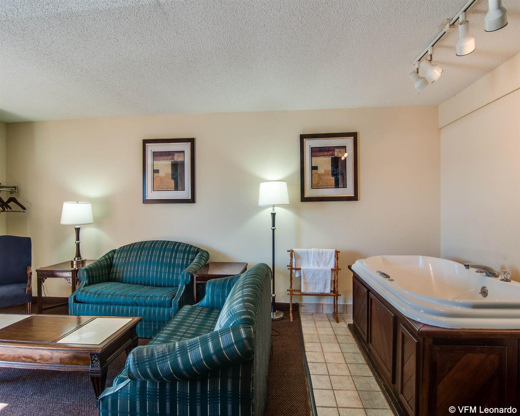 Econo Lodge Glade Springs I-81 Dış mekan fotoğraf